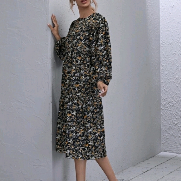 NEW Floral Print Lantern Sleeve Dress - Picture 11 of 16